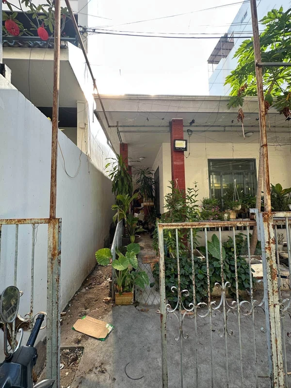 Bán nhà cấp 4 hẻm Đặng Tất 165m² gần biển Khánh Hòa
