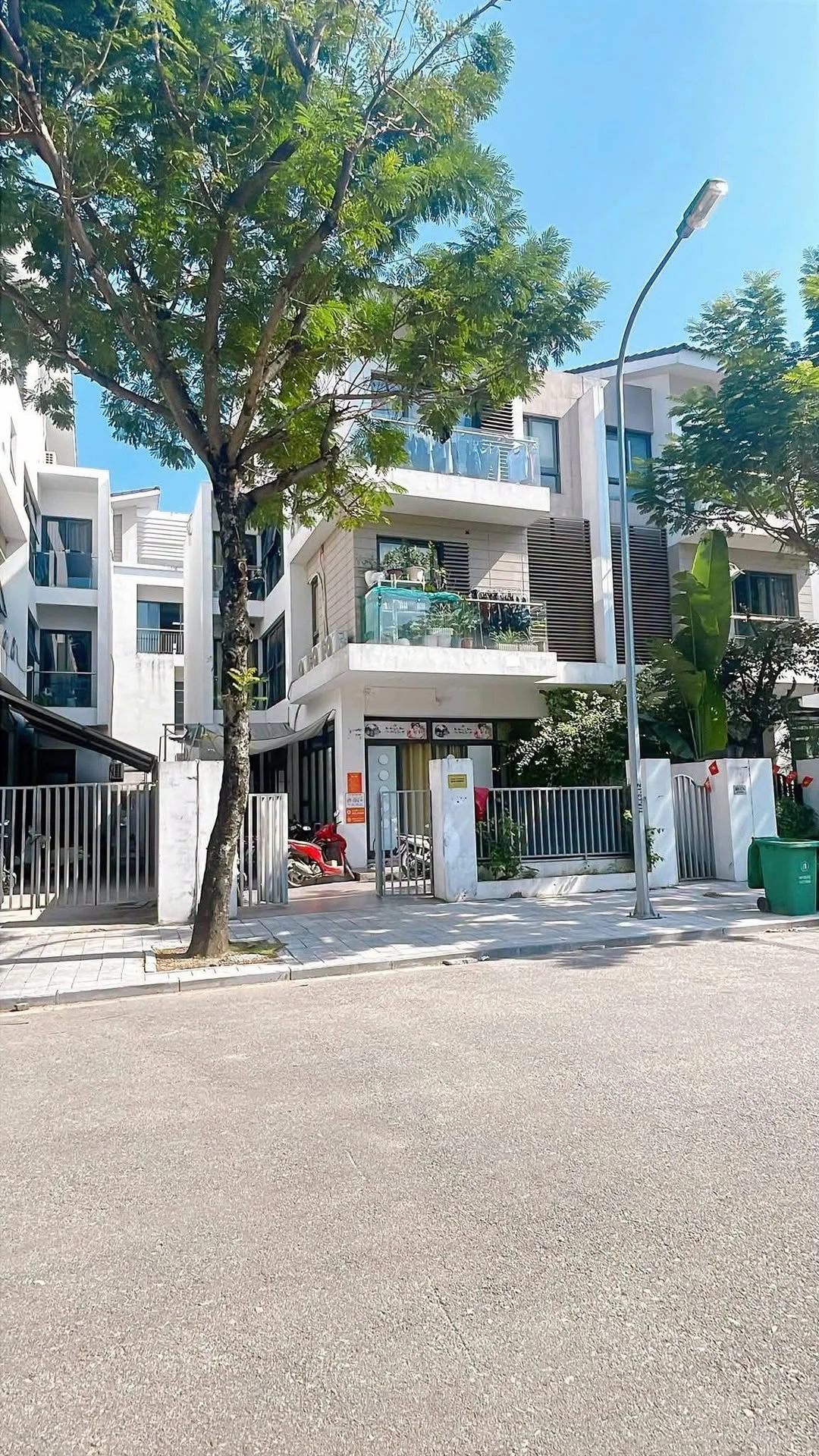 Bán biệt thự song lập Dương Nội 177m² 4 tầng mặt tiền 9m, 42 tỷ - Ảnh 1