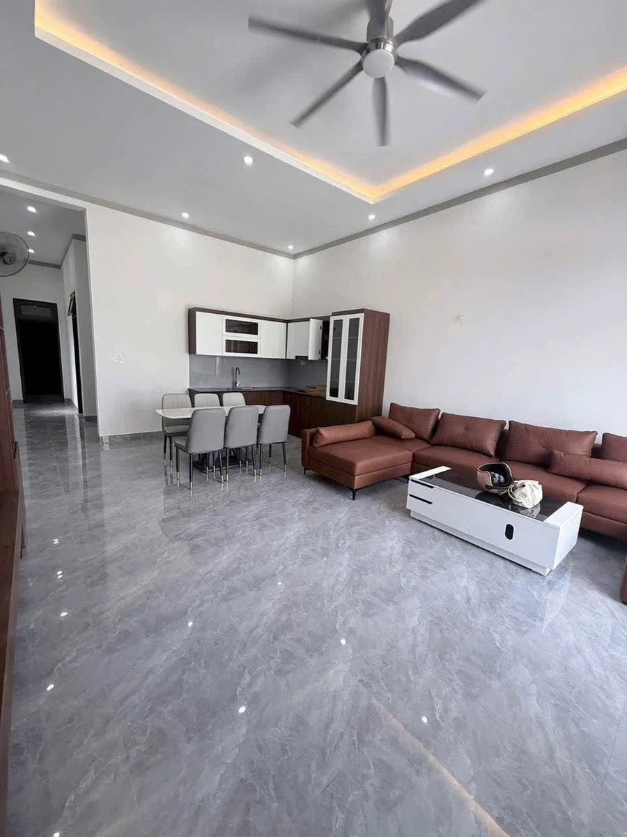 Nhà 2 phòng ngủ full nội thất 100m² Phan Huy Chú, Đắk Lắk 1.499 tỷ - Ảnh 1