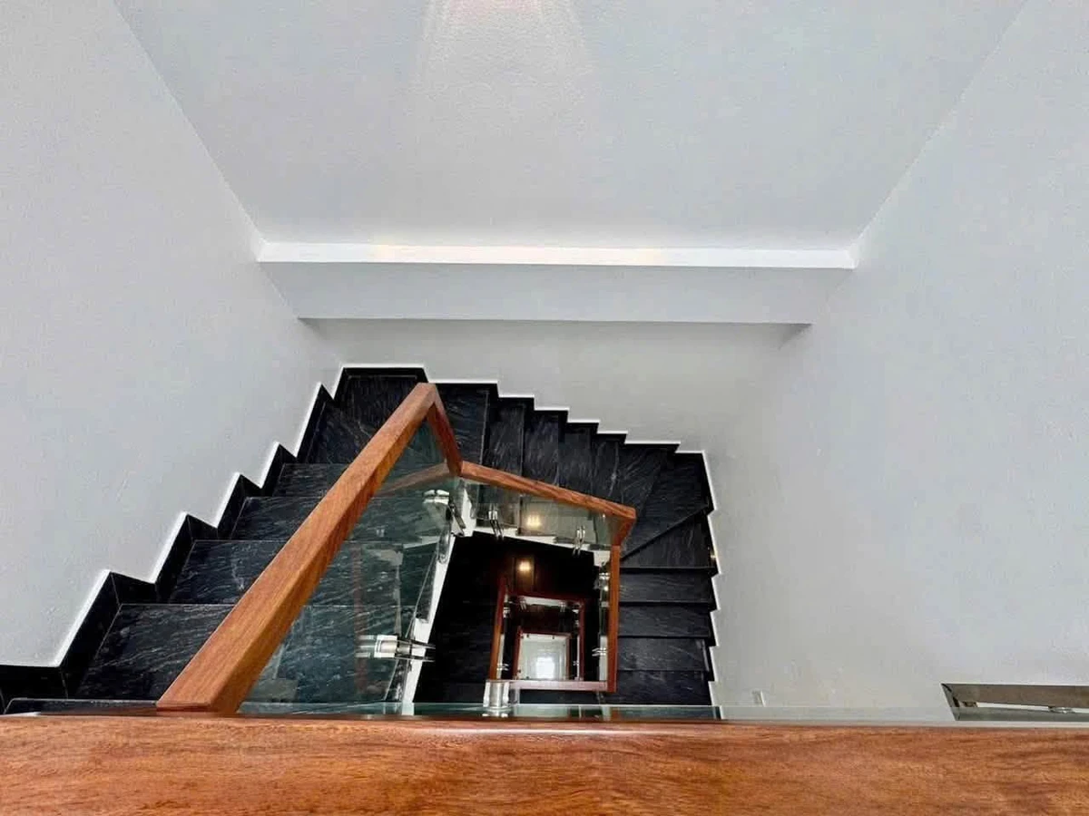 Bán nhà 4 tầng 54,5m2, 4 phòng ngủ, giá 3,75 tỷ tại trung tâm Hạ Long, Quảng Ninh - Ảnh thu nhỏ 4