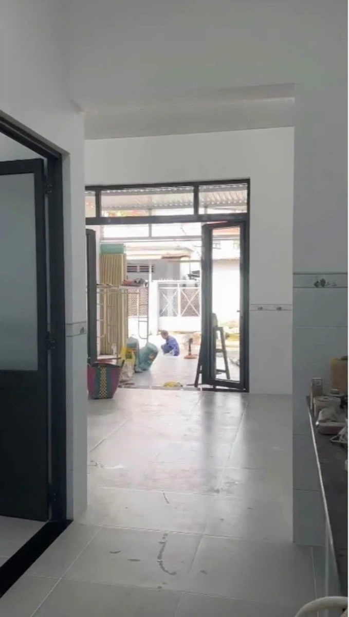 Bán nhà mặt tiền 90m² Tân Đông Hiệp giá 4 tỷ - Ảnh thu nhỏ 3