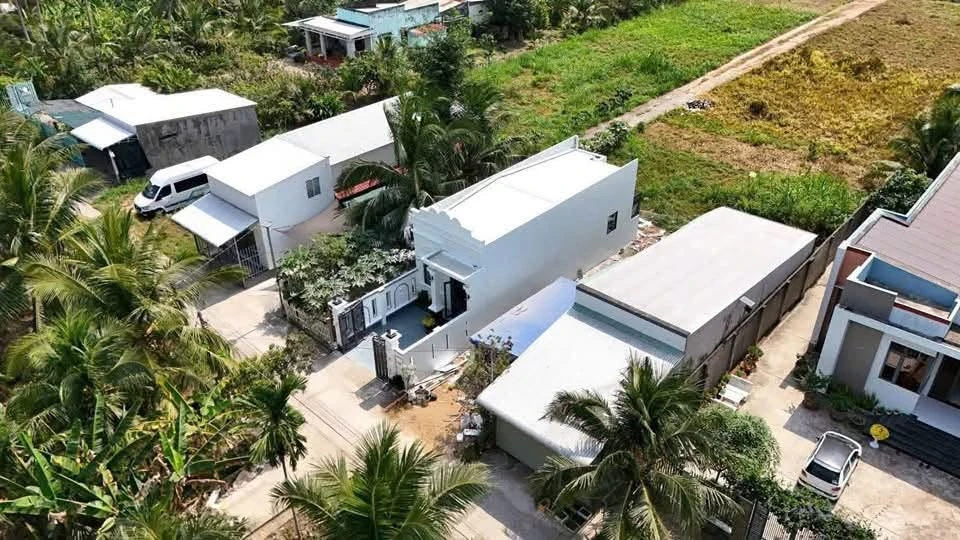 Bán nhà mới tân cổ điển 100m² 2PN Huyện Bình Đại Bến Tre - Ảnh thu nhỏ 5