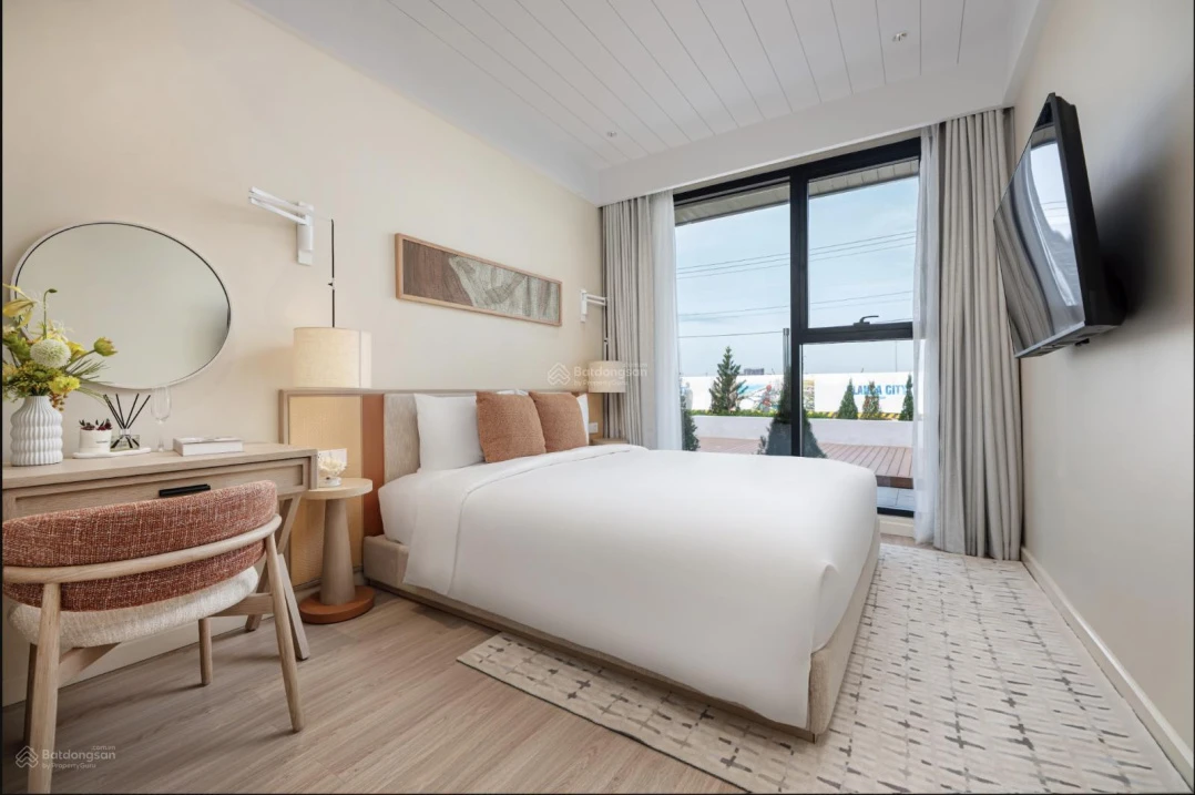 Chỉ 4,6 tỷ sở hữu ngay căn gốc 2PN Blanca City tầng 5, 71,4m2, view công viên hồ bơi - Ảnh 1
