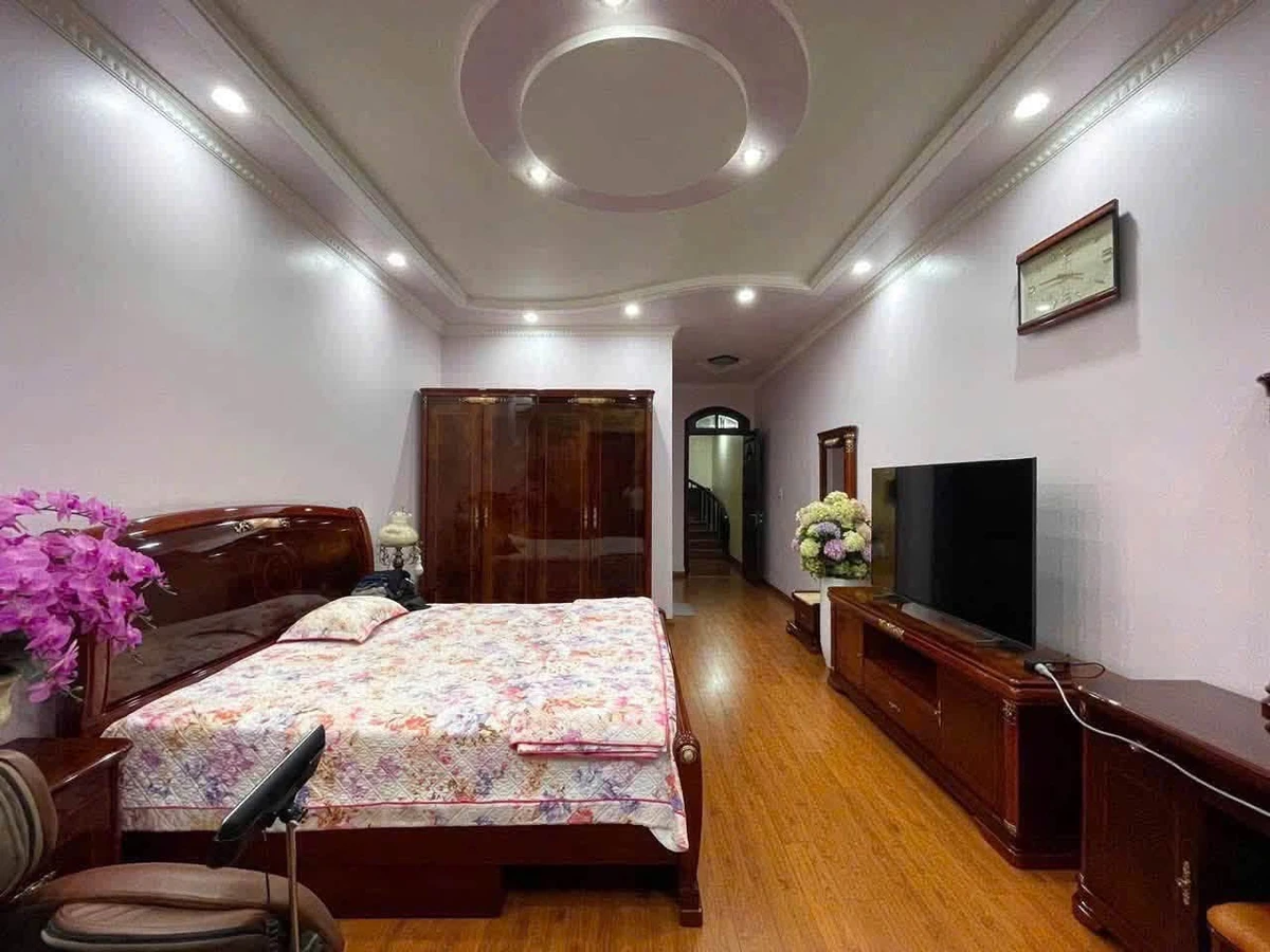 Bán nhà mặt đường Văn Cao, Hải Phòng 90m2, 4 tầng 18 tỷ - Ảnh thu nhỏ 2