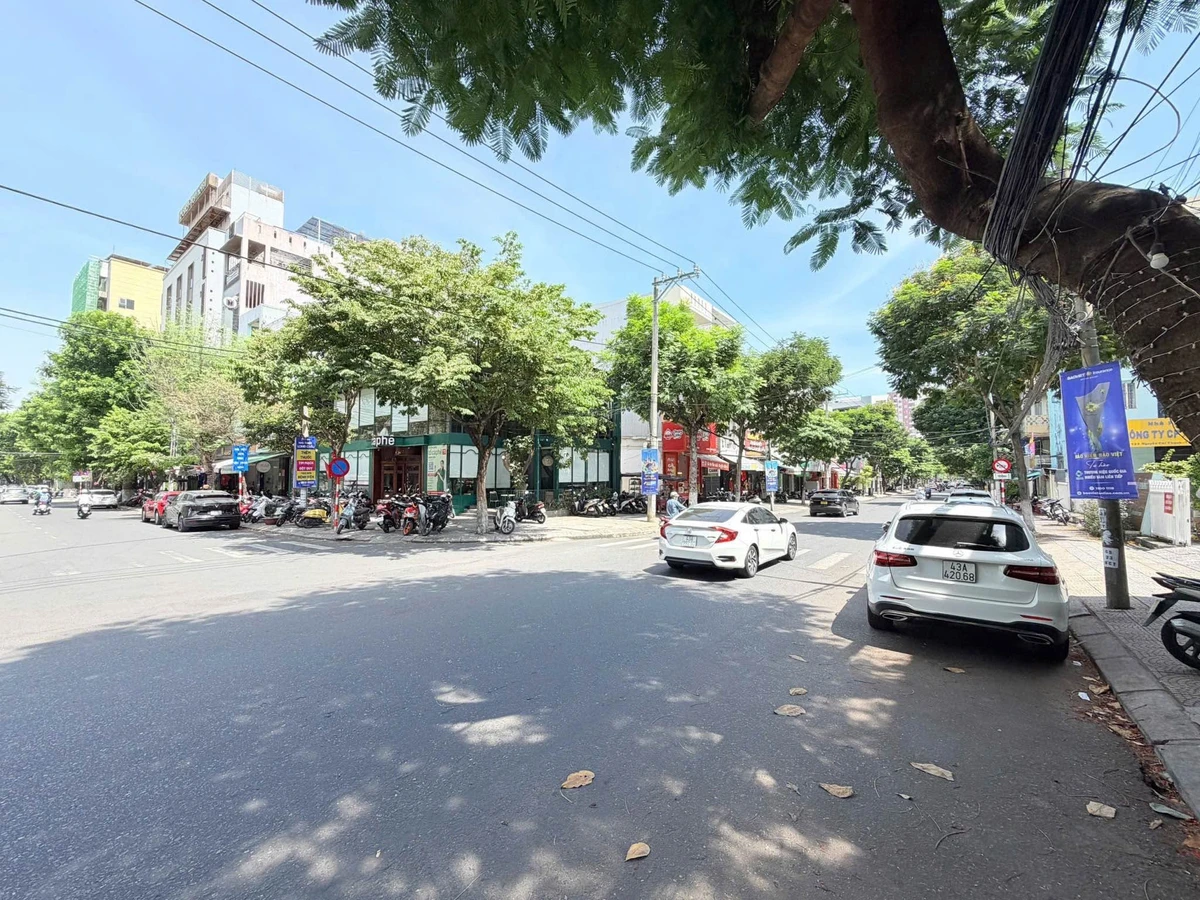 Bán nhà mặt tiền Nguyễn Chí Thanh 123m² Hải Châu 16,8 tỷ - Ảnh thu nhỏ 3