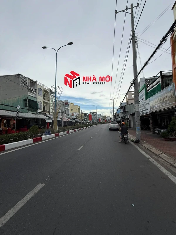 Bán căn hộ tầng 3 Cư xá Lê Văn Sỹ, 39m², 1PN, giá 1,9 tỷ, Quận 3 30phut