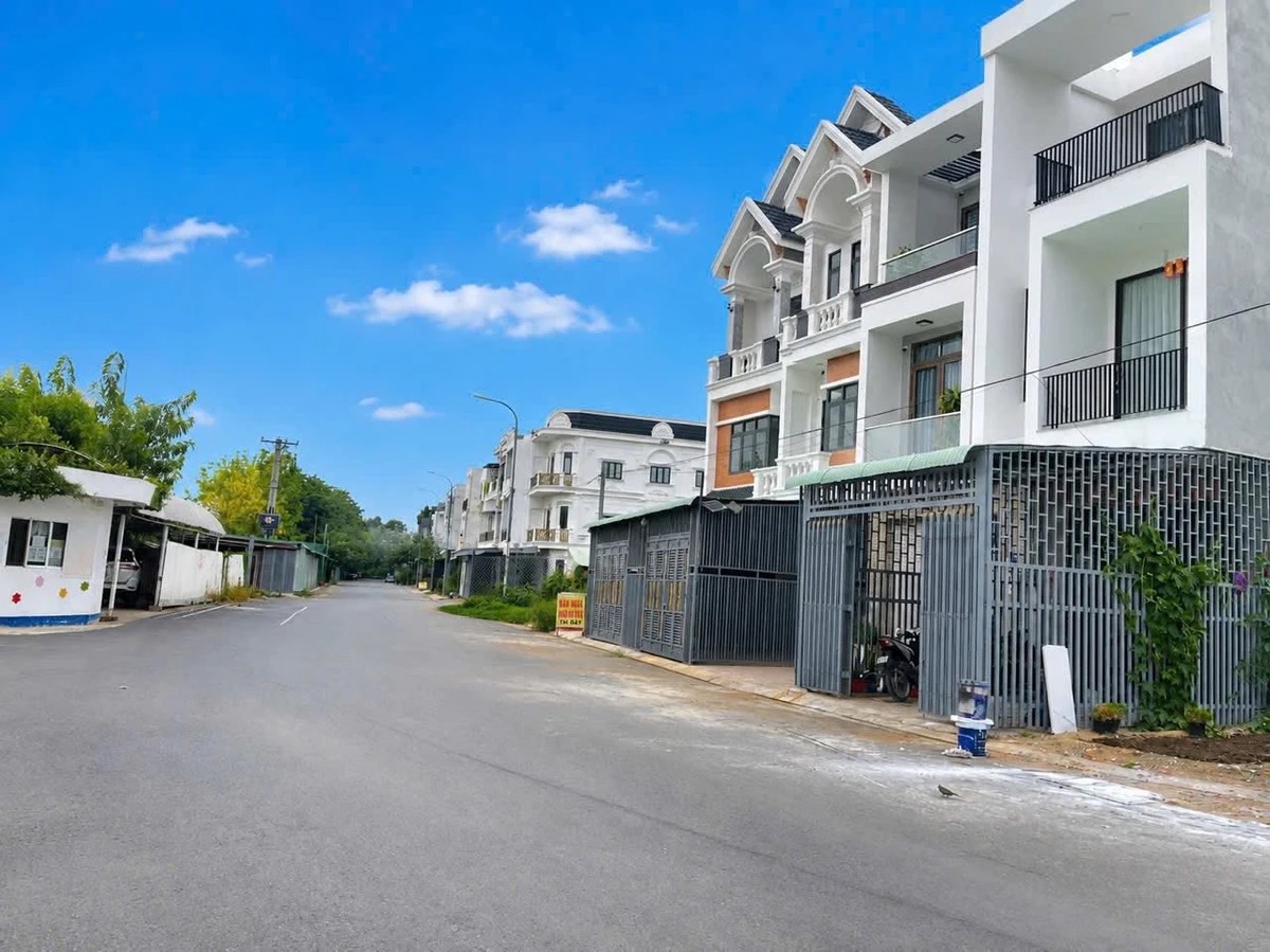 Bán nhà mặt tiền 130m2 3 phòng ngủ Biên Hòa 3,2 tỷ - Ảnh thu nhỏ 3