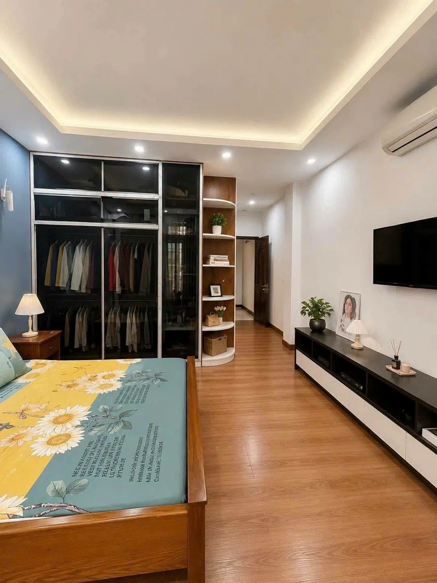 Bán nhà 3 tầng 4.5x15m hẻm 4m Lý Thường Kiệt giáp Quận 10, giá 8.4 tỷ - Ảnh thu nhỏ 4