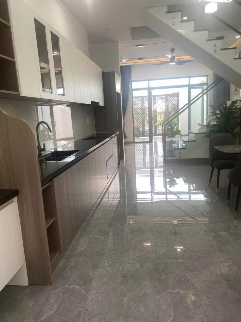 Bán nhà 1 trệt 1 lầu 122m² 4,99 tỷ Buôn Ma Thuột - Ảnh 1