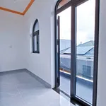 Nhà lầu 2 mặt tiền hẻm Biên Hòa 130m2, 3 PN 2 WC - Ảnh thu nhỏ 2