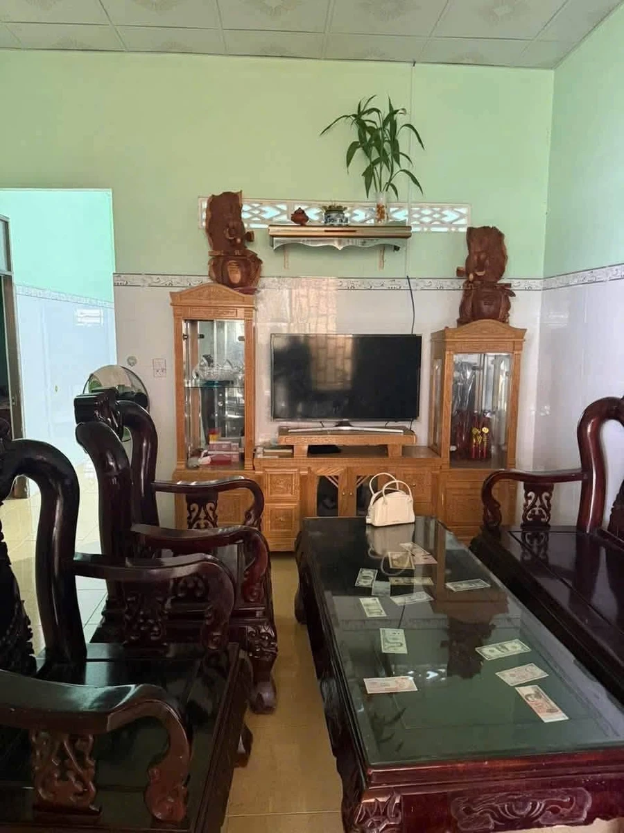 Bán nhà 3 phòng ngủ 217m² Lâm Đồng 1 tỷ 6 - Ảnh 1
