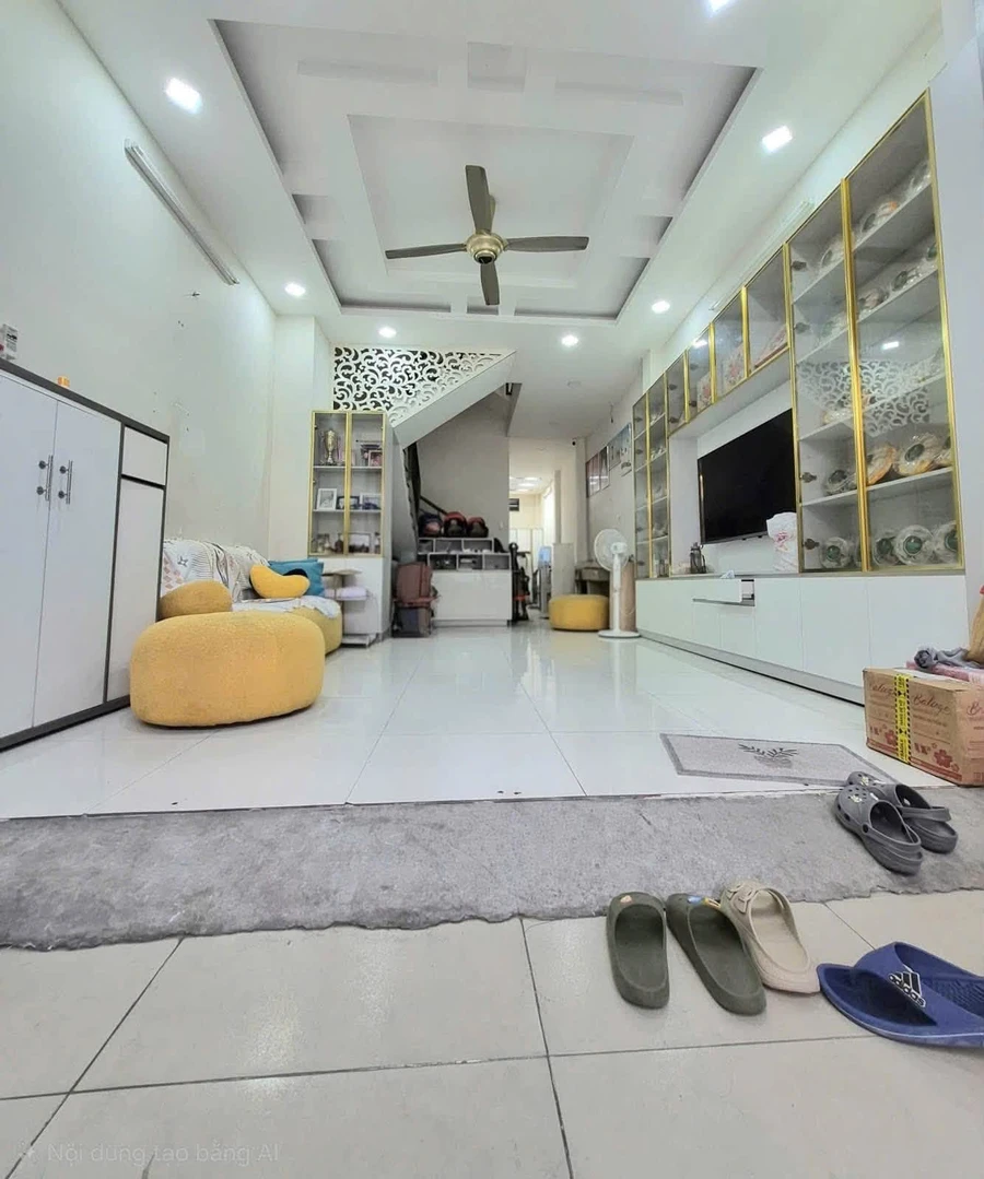 Bán nhà 3 tầng hẻm xe hơi 62m² Tân Sơn Nhì, Tân Phú, giá nhỉnh 6 tỷ - Ảnh thu nhỏ 2