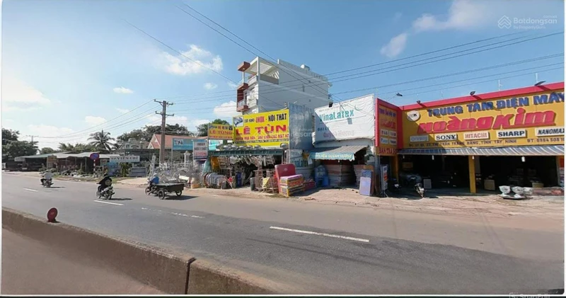 Đất mặt tiền vuông đẹp - Quốc lộ 22 - Trảng Bàng - Tây Ninh - 5335m² - 48x100m nở hậu, giảm 45 tỷ