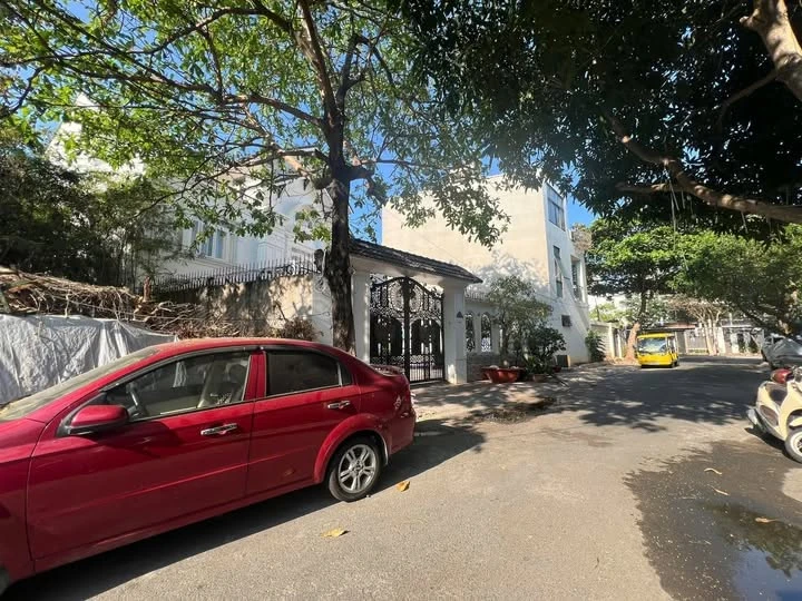 Bán đất biệt thự 253,7m2 Vũng Tàu gần biển Bãi Sau 20 tỷ