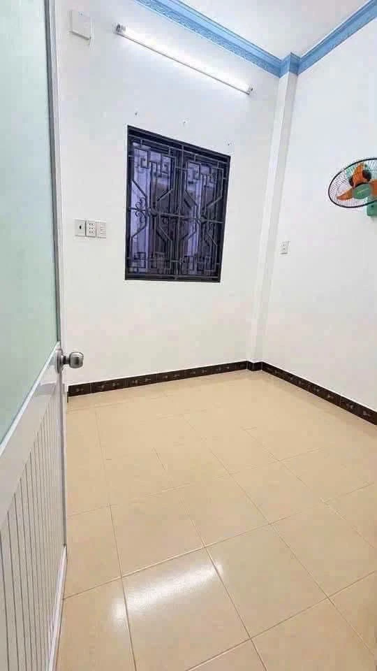 Cho thuê nhà nguyên căn 2PN Đoàn Văn Bơ, Quận 4, 18m² - Ảnh thu nhỏ 5
