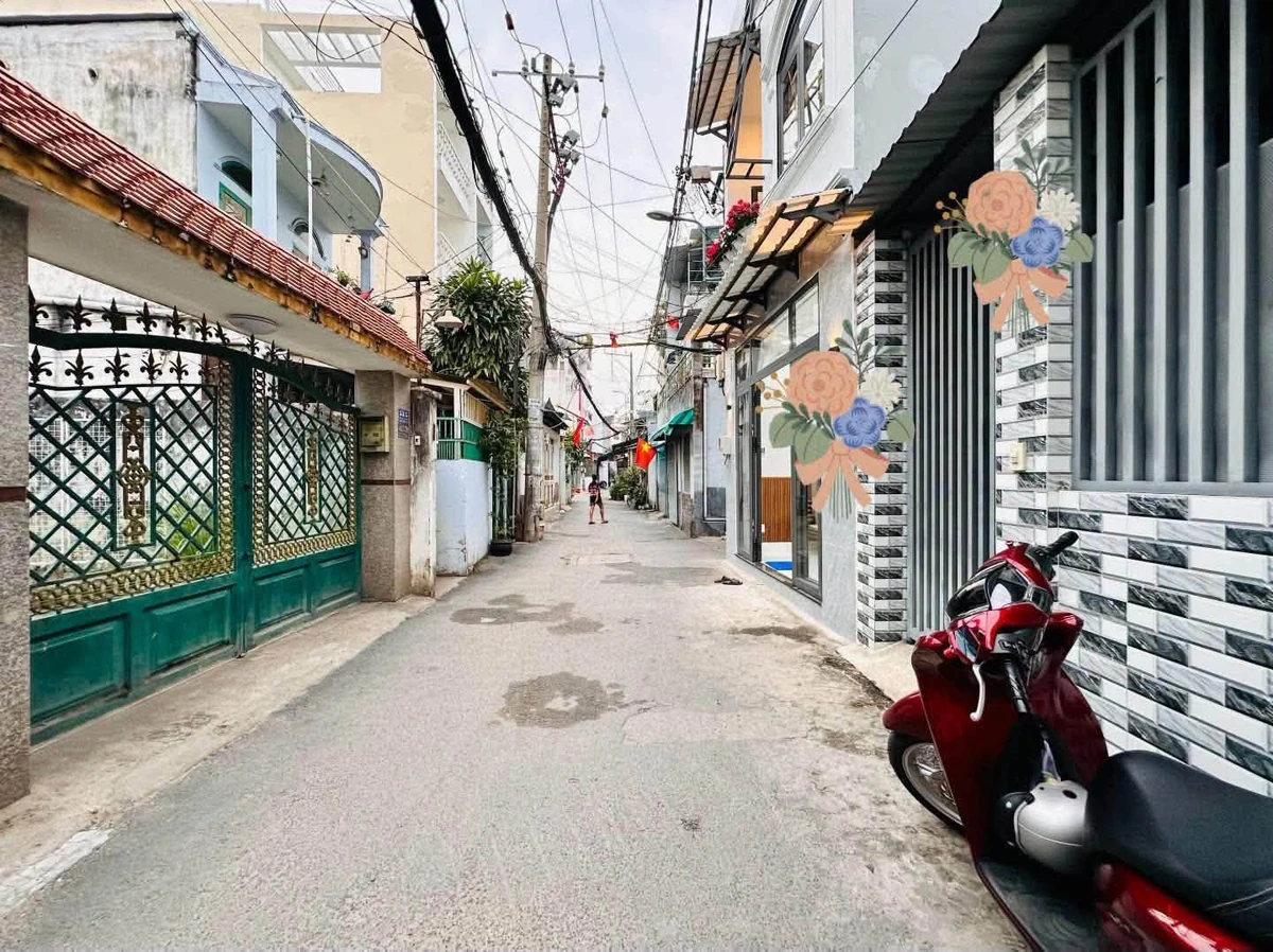 Bán nhà căn góc 2 mặt tiền 4x7m, hẻm xe hơi, 3PN 2WC đường Quang Trung, Gò Vấp - Ảnh thu nhỏ 2