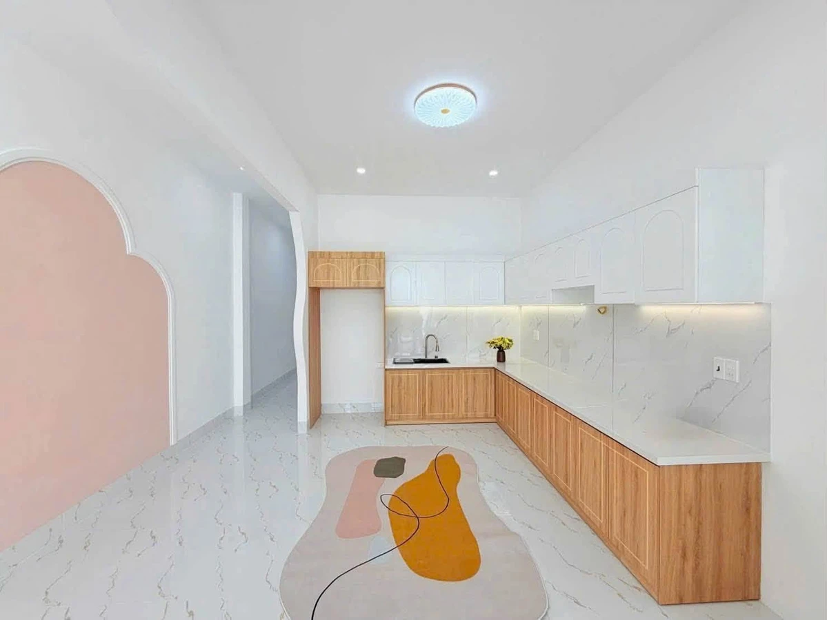 Bán nhà mặt tiền Lê Anh Xuân, Rạch Giá, 108m² - Ảnh thu nhỏ 3