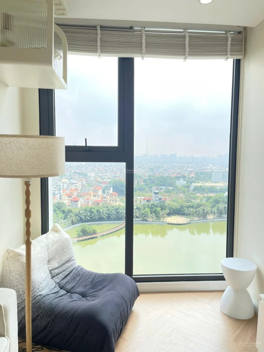 Chính chủ bán 2PN + 1, 64m2 view đẹp, 3 tỷ 820, khu cao cấp Vinhomes Smart City - Ảnh thu nhỏ 3