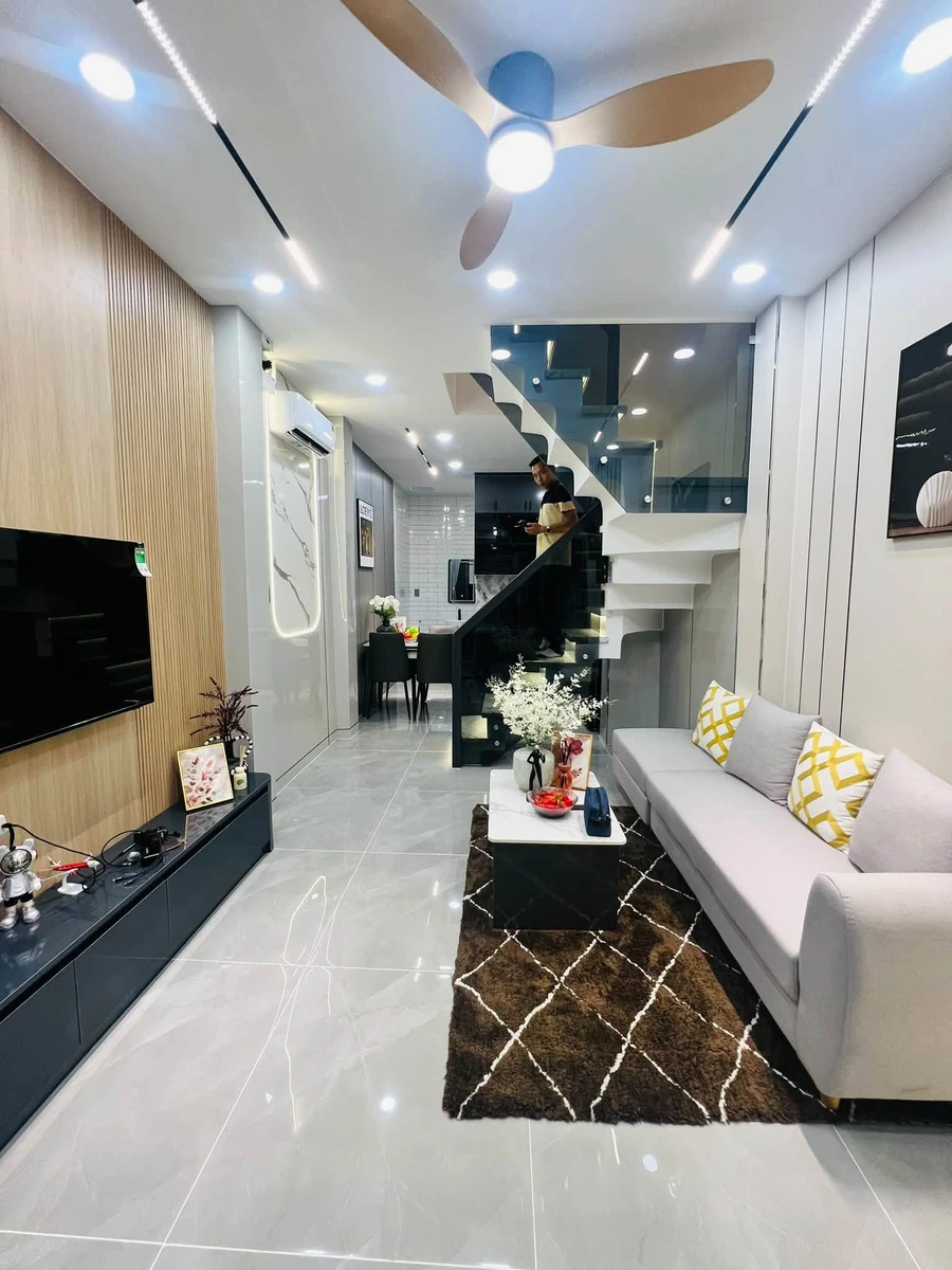 Bán nhà 2 tầng Gò Vấp 27.9m² 4 tỷ full nội thất - Ảnh thu nhỏ 2