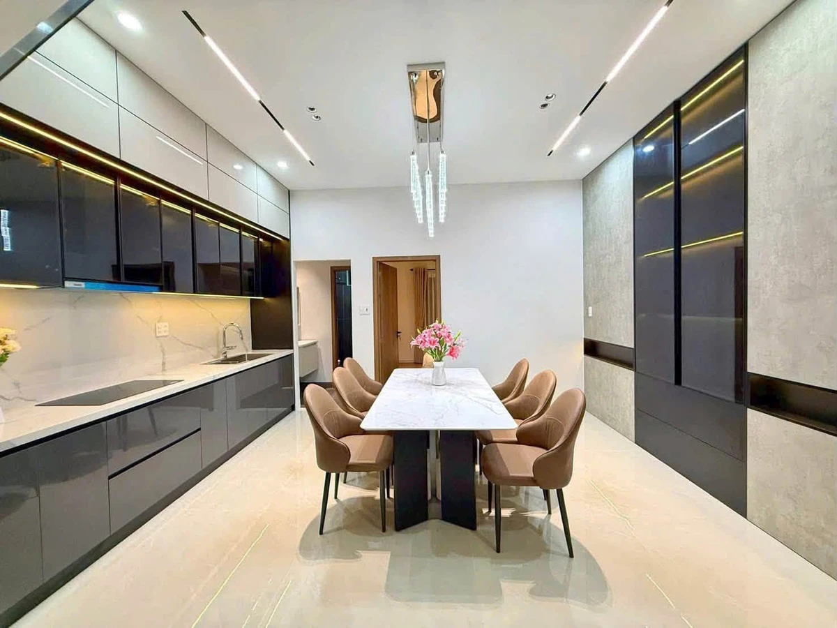 Bán nhà 2 tầng mặt tiền 90m² Hoà Minh, Đà Nẵng, 7.1 tỷ - Ảnh thu nhỏ 5