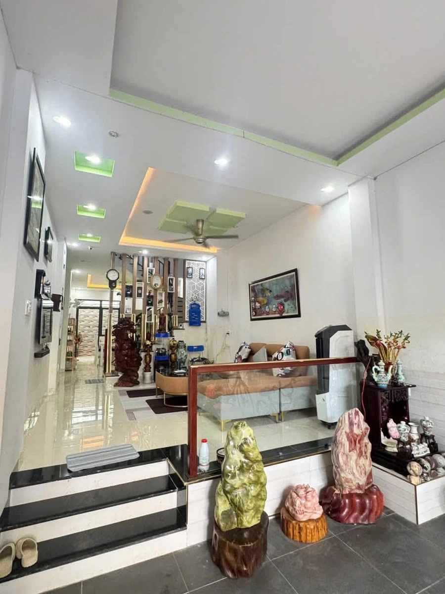 Bán nhà 3 tầng 220m² Vĩnh Điềm Trung, Nha Trang 8,3 tỷ - Ảnh thu nhỏ 3