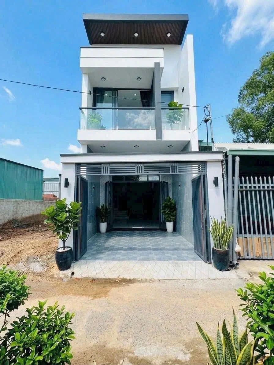Bán nhà phố Phú Lợi 73.9m² 3 phòng ngủ 3.89 tỷ - Ảnh 1