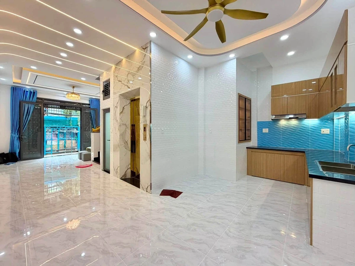 Bán nhà mới 4 tầng có thang máy 56m2 đường Vạn Kiếp, Bình Thạnh, giá 9,6 tỷ - Ảnh thu nhỏ 2