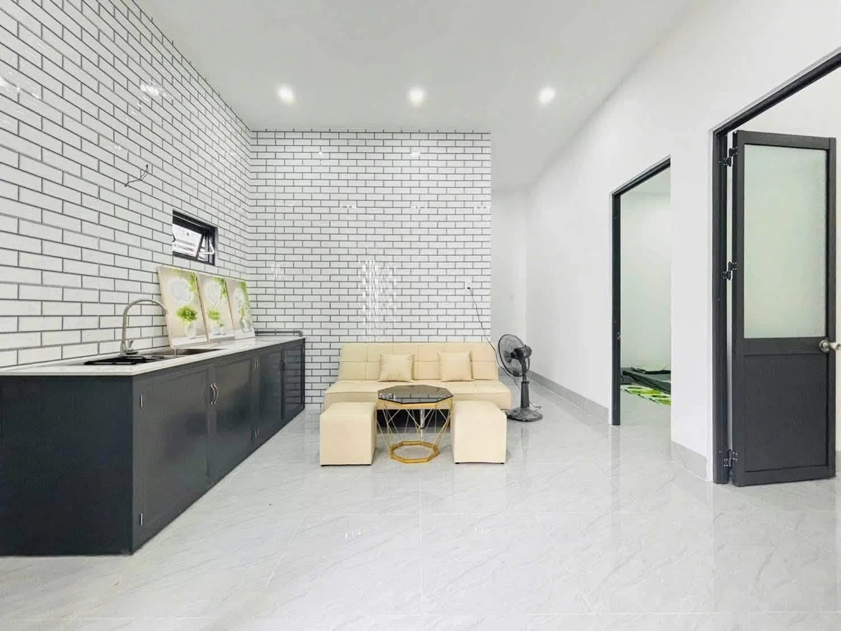 Bán nhà hẻm Võ Trường Toản, Rạch Giá 49m², 2 PN, 890 triệu - Ảnh thu nhỏ 3