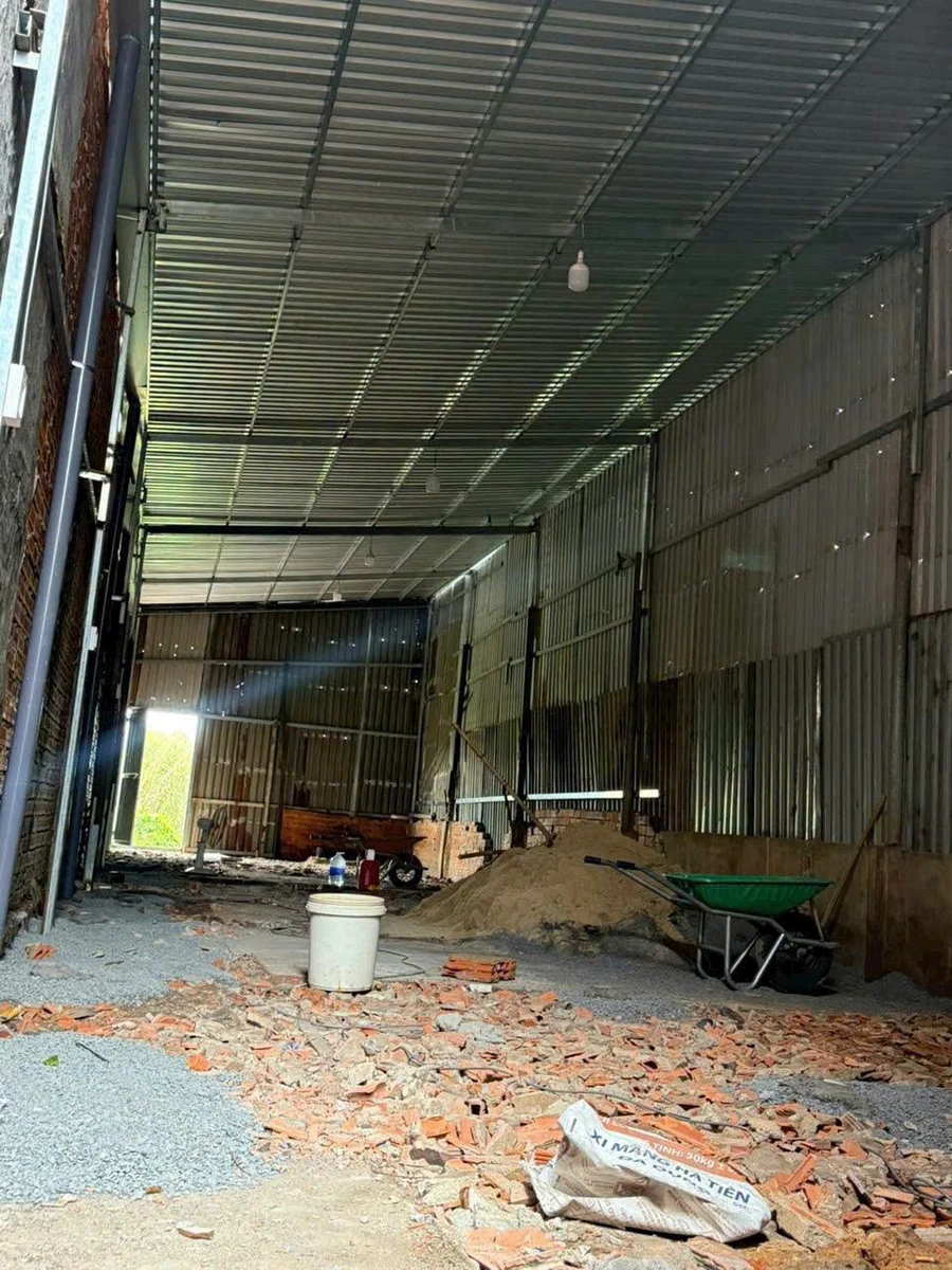 Nhà gác lửng 200m² 4 phòng ngủ Hóc Môn - 2,2 tỷ - Ảnh thu nhỏ 3