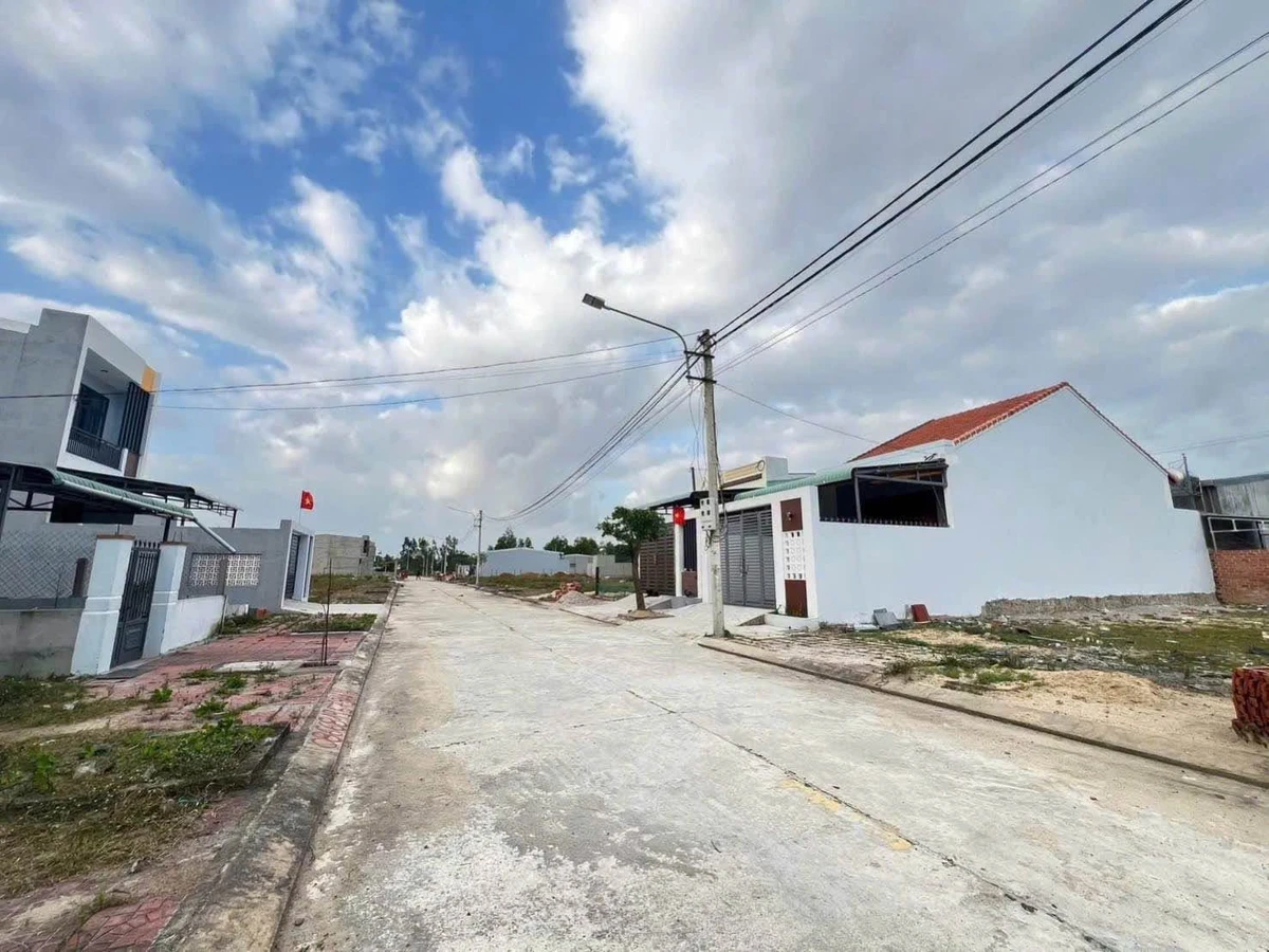 Bán đất chợ KV7 Bình Tân 100m² giá 1 tỷ 1 - Ảnh thu nhỏ 2