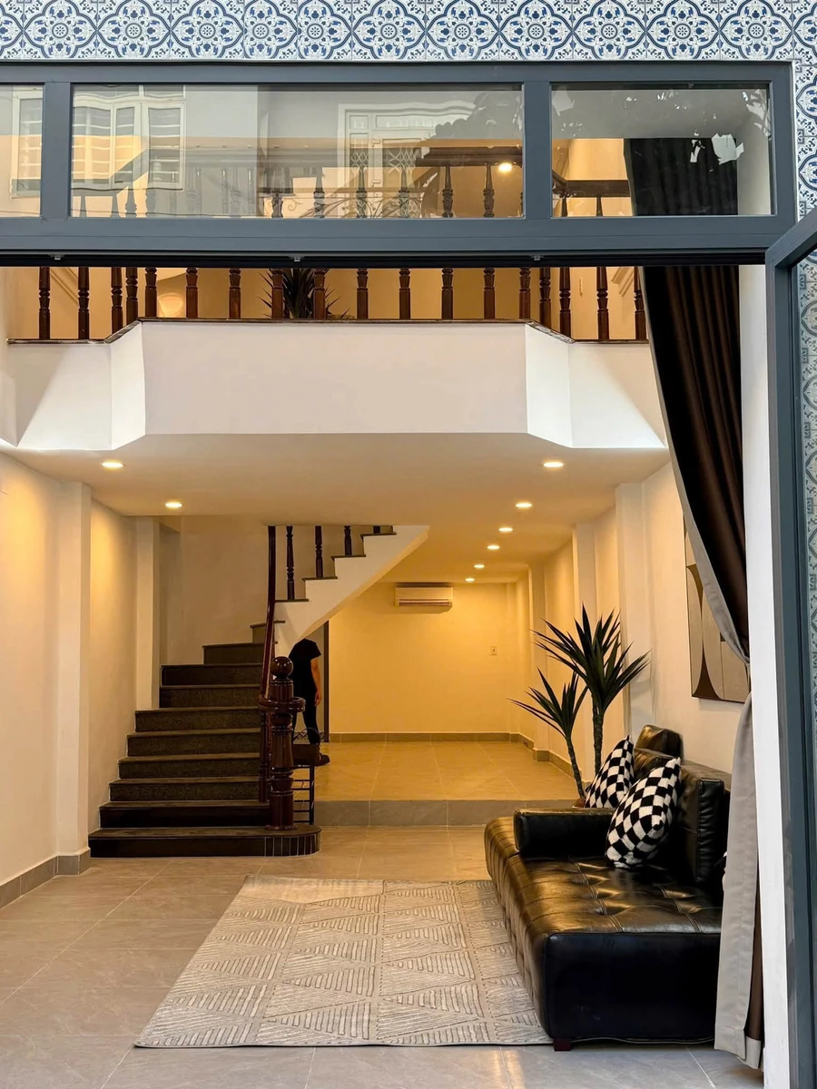Bán nhà 4 phòng ngủ 64m2 mặt tiền Đỗ Quang, Thảo Điền - Ảnh thu nhỏ 2