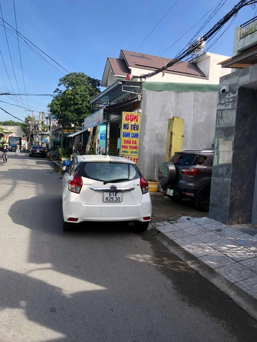 Bán đất mặt tiền Lê Thị Út, Dĩ An, 121m2, giá 4,9 tỷ - Ảnh thu nhỏ 2