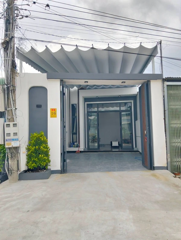 Bán nhà 3 phòng ngủ 110.8m² giá 1 tỷ 590 Tây Ninh