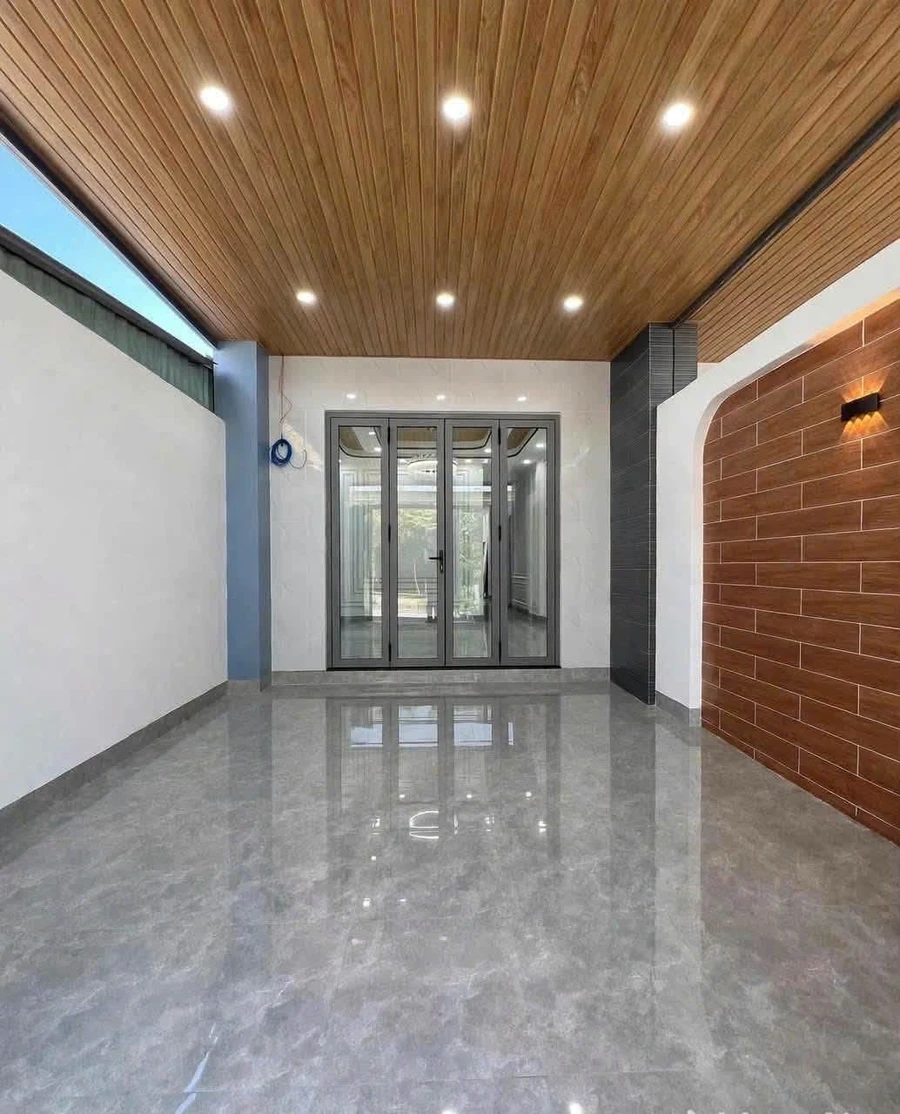Bán nhà hẻm 156 Nguyễn Trung Ngạn, Rạch Giá, 110m², 3 PN - Ảnh thu nhỏ 2