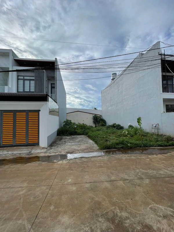 Bán đất thổ cư 5x20m hẻm 147 Đỗ Xuân Hợp, Buôn Ma Thuột, giá 3,5 tỷ