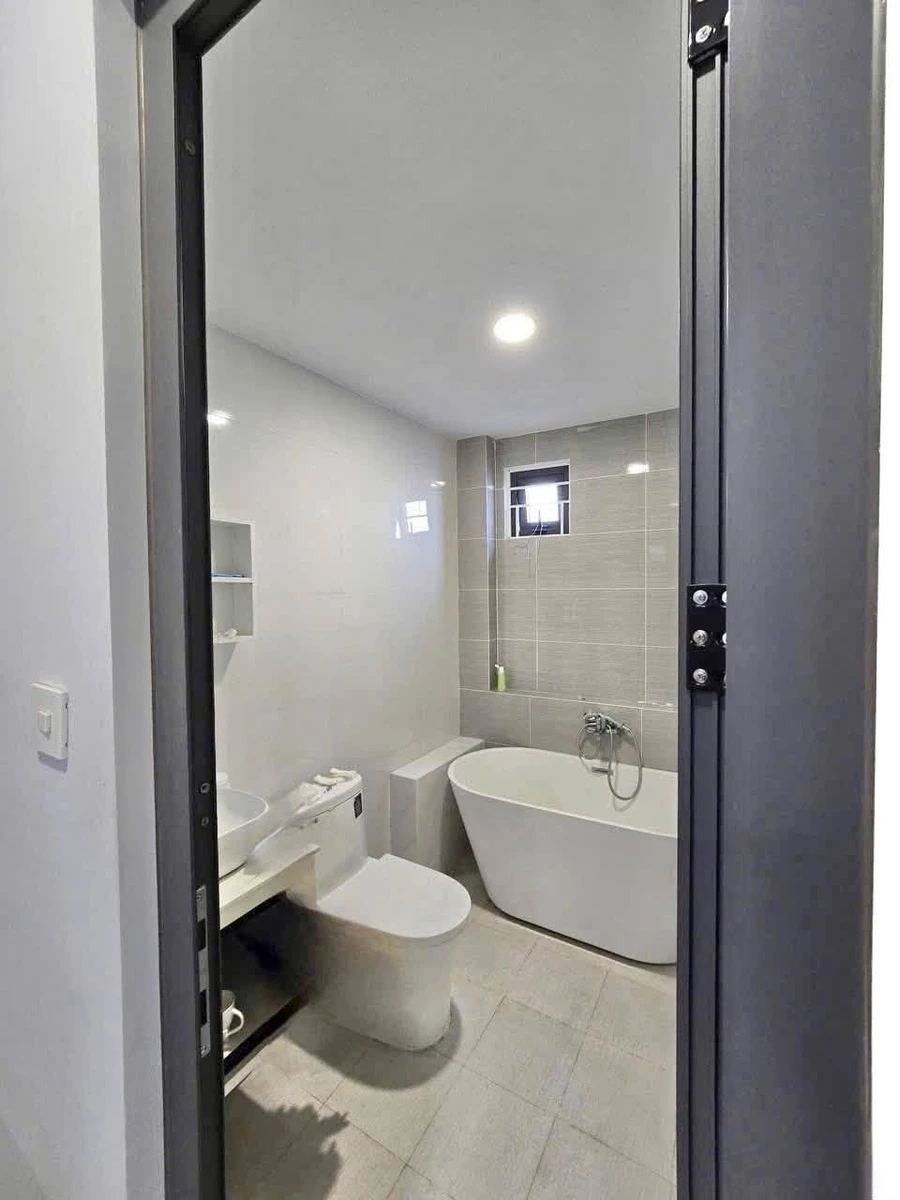 Bán nhà 3 tầng 45m2 hẻm xe hơi đường Lý Thường Kiệt, giáp Quận 10 - Ảnh thu nhỏ 5