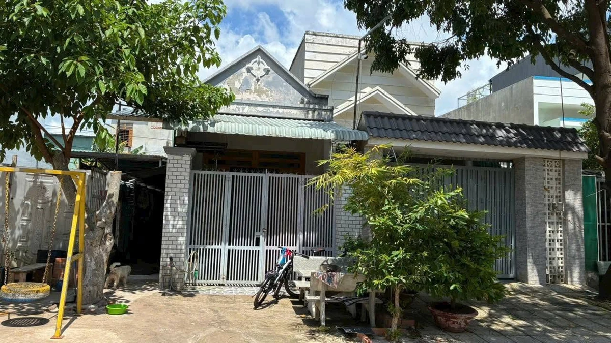 Bán nhà 5x30 sổ riêng thổ cư 100% Mỹ Phước 3 Bình Dương - Ảnh 1