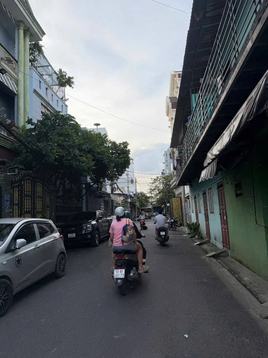 Cho thuê nhà mặt tiền 64m² 3PN Bình Hưng Hòa 8tr/tháng - Ảnh 1