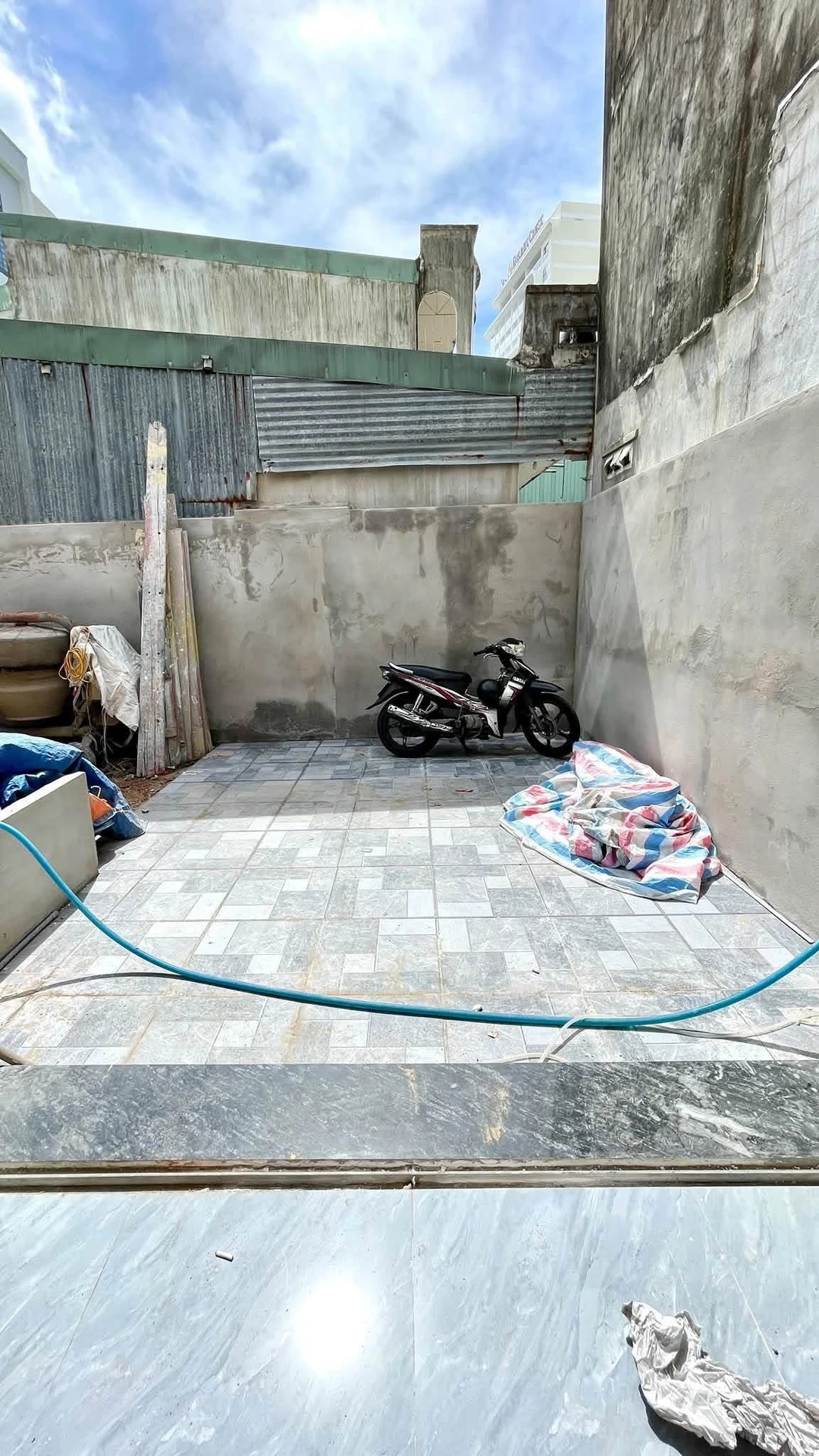 Bán nhà 2 tầng 82m² hẻm Hàn Mặc Tử, Quy Nhơn giá 2,65 tỷ - Ảnh 1