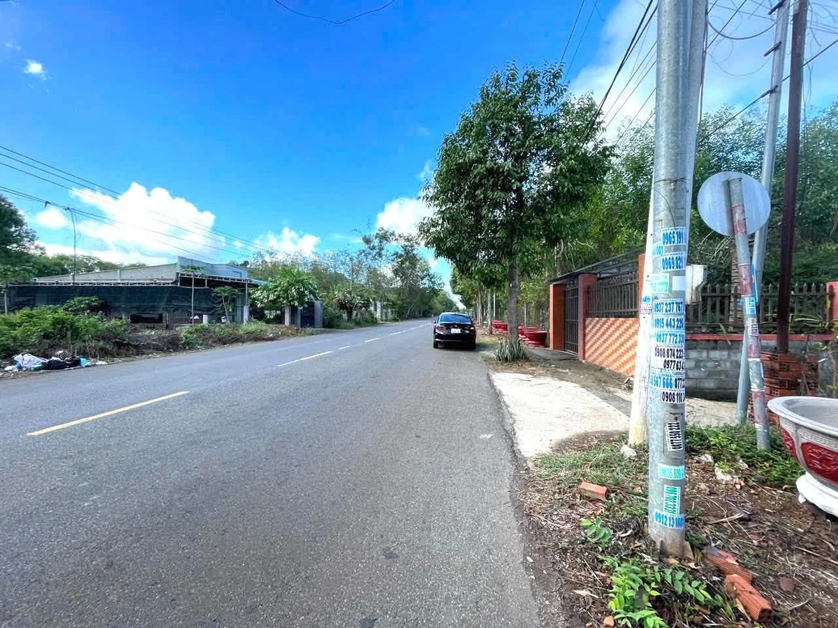 Bán đất mặt tiền Hương Lộ 2, 420m² kinh doanh, 2 tỷ 200 - Ảnh 1