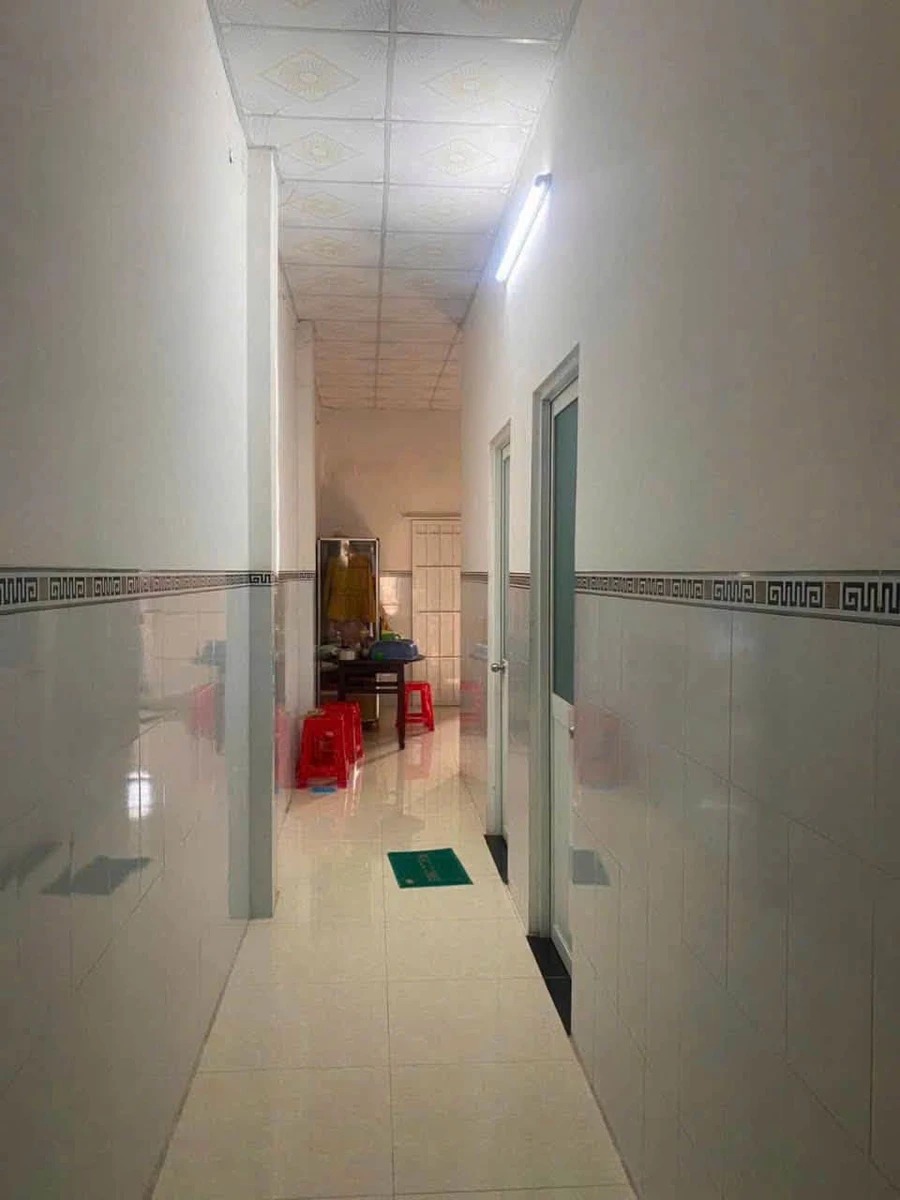 Bán nhà mặt tiền Trần Phú Tây Ninh 122,5m² giá 2,2 tỷ - Ảnh thu nhỏ 2