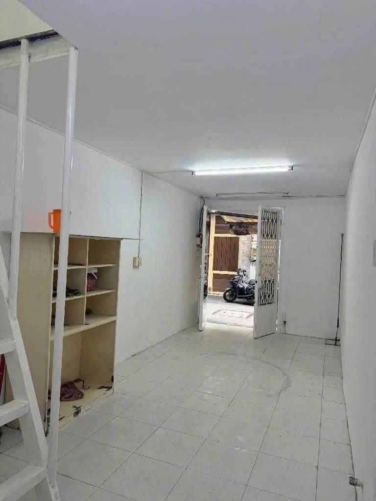 Bán nhà hẻm xe hơi Lý Thường Kiệt, Quận 10, 21m², 1 trệt 1 lầu, giá 4,4 tỷ - Ảnh thu nhỏ 4