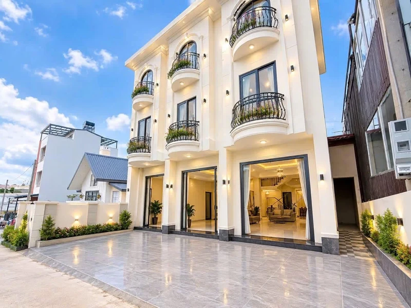 Bán nhà phố mới Thái Phiên Đà Lạt 70m² 4PN 3,6 tỷ