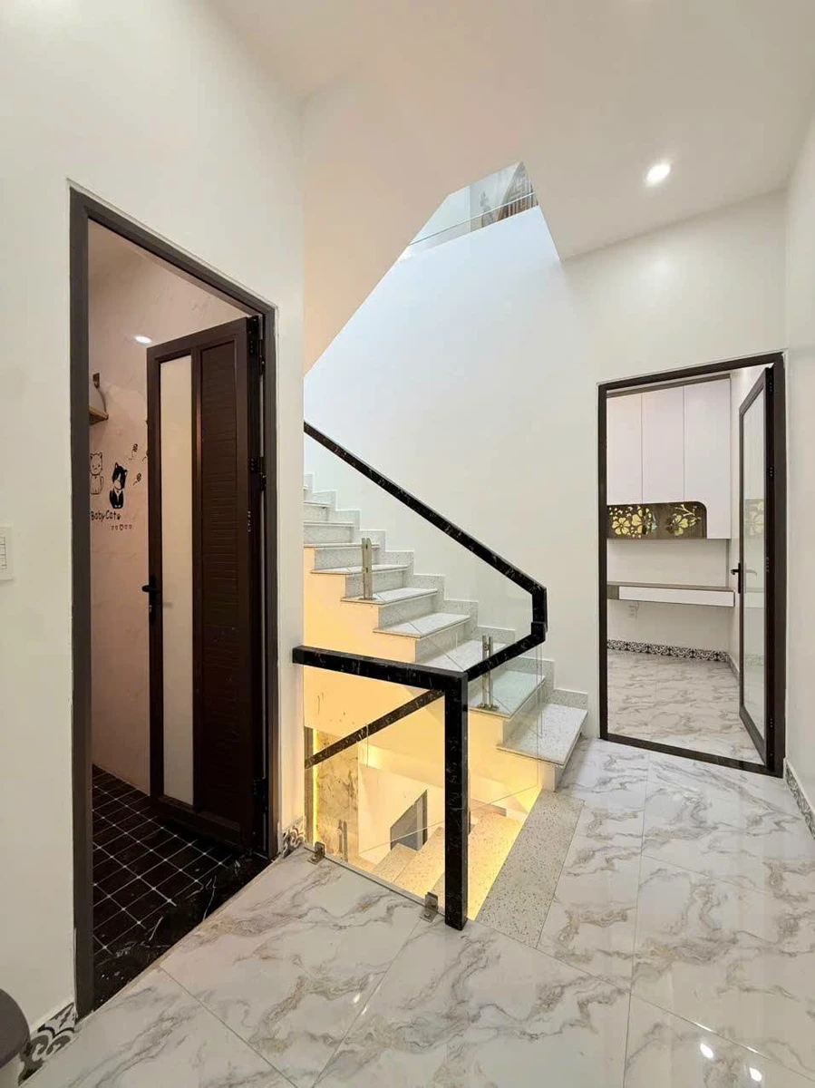 Bán nhà 3 tầng Cát Dài Hai Bà Trưng, 47,2m², 3,8 tỷ - Ảnh thu nhỏ 5
