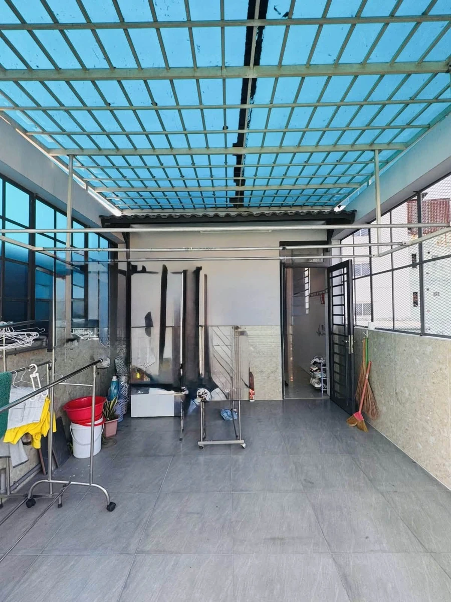 Bán nhà 4 tầng 83m2 căn hộ dịch vụ 9 phòng đường Bạch Đằng, Bình Thạnh giá 10 tỷ - Ảnh thu nhỏ 3