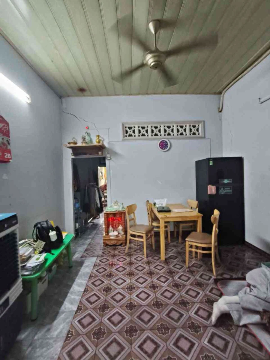 Bán nhà cấp 4 hẻm xe hơi Tân Thới Hiệp 21, Quận 12, 63m2, 2PN, giá 3,8 tỷ - Ảnh thu nhỏ 3
