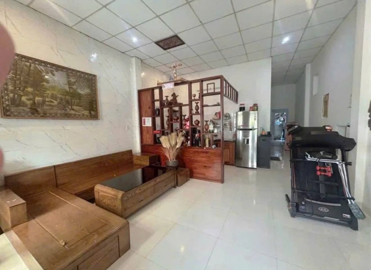 Bán nhà kiệt ô tô đường Vũ Ngọc Phan, Phường Thuỷ Xuân, Huế, 100m2, giá khoảng 1,9 tỷ - Ảnh thu nhỏ 2