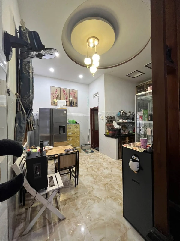 Bán nhà 3 tầng 69m2 đường Nguyễn Thái Học, Tuy Hoà