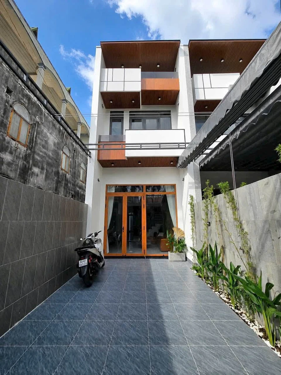 Bán nhà 1 trệt 1 lầu 100m² gần chợ Phúc Lâm - Ảnh thu nhỏ 2