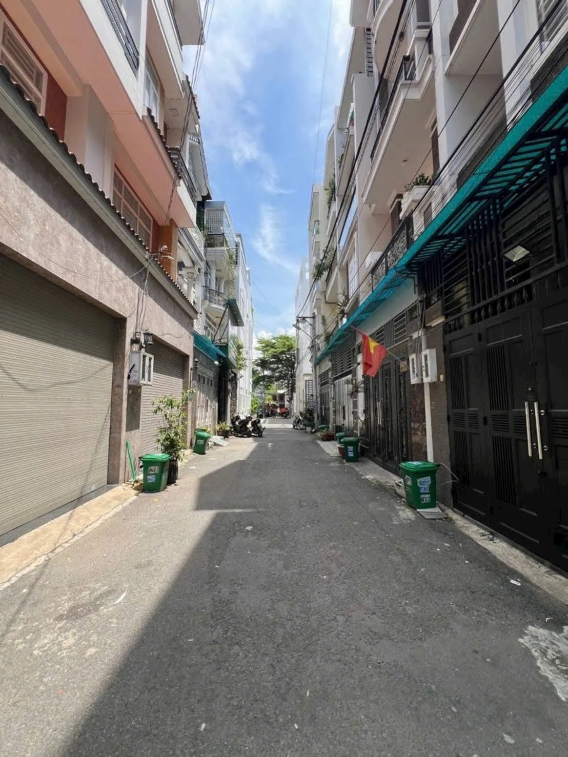 Bán nhà phố 57m² 4 tầng 9 tỷ Thủ Đức - Ảnh 1